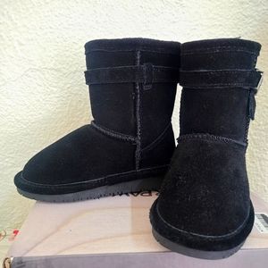 Bearpaw Black suede boots for toddlers